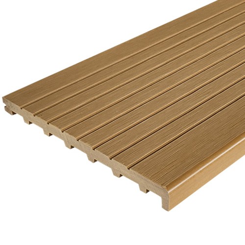 Ступень ДПК Latitudo Step-320 Орех Полнотелая купить в Заводоуковске